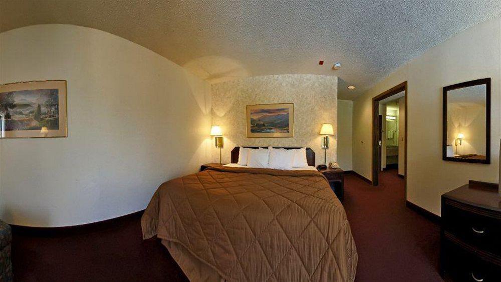 Greenstay Inn & Suites Court View Springfield Ngoại thất bức ảnh